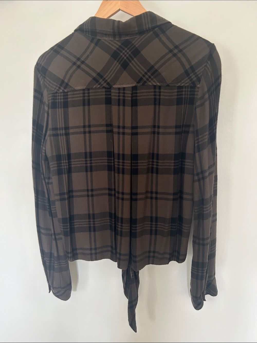 Cloth & Stone Green and Black Plaid Tie-Front Button Shirt - Picture 8 of 9
